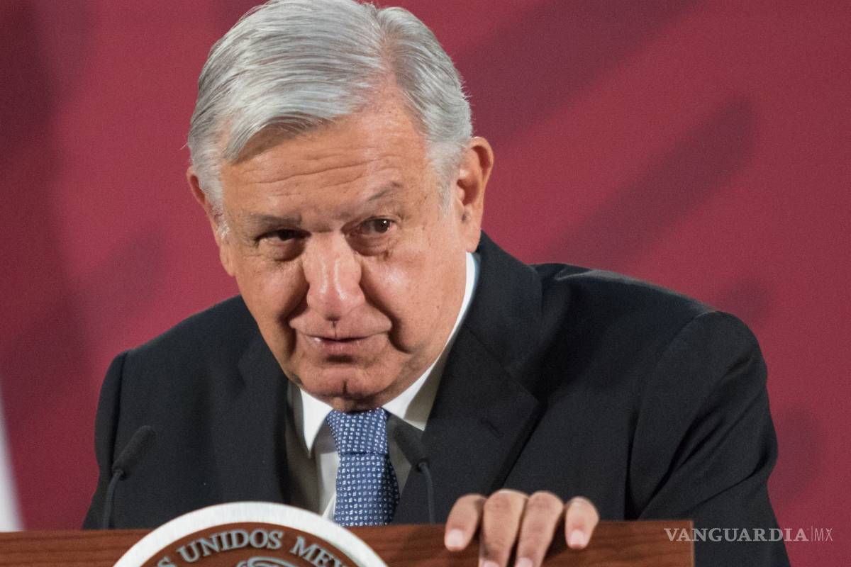 AMLO apoyará a personas que viven "al día" tras emergencia por coronavirus