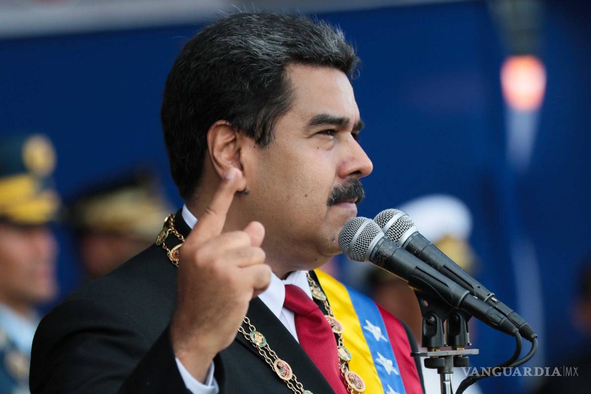 Exigen a Maduro suspensión 'inmediata' de la reconversión monetaria