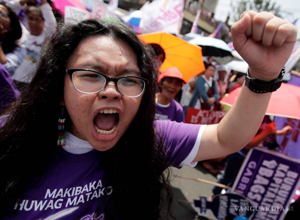 $!Mujeres de Indonesia, Rusia, Nairobi, España y Filipinas toman las calles por el Día de la Mujer