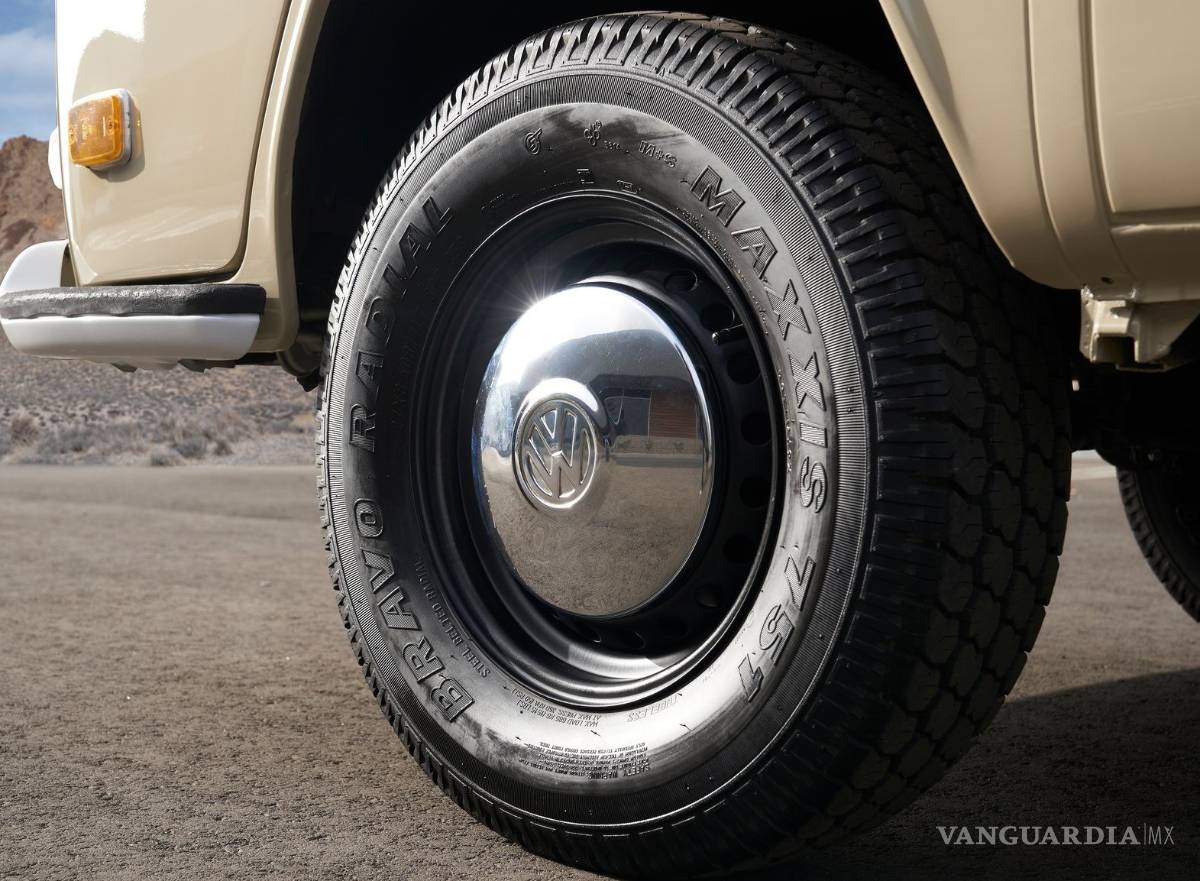 $!Primero fue un Vocho eléctrico, ahora lanzan una Combi de Volkswagen 'de pila'