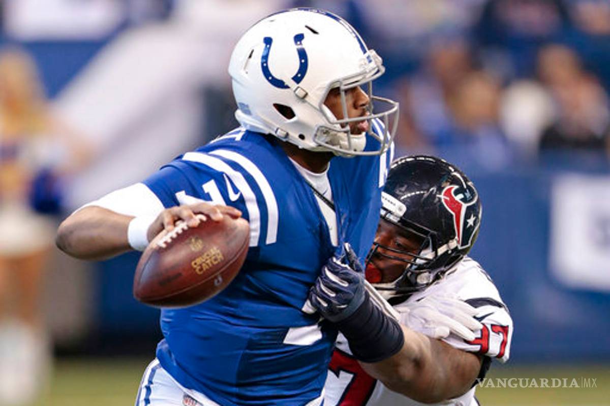 Colts doblegan a Texans, quizás en último partido de Pagano
