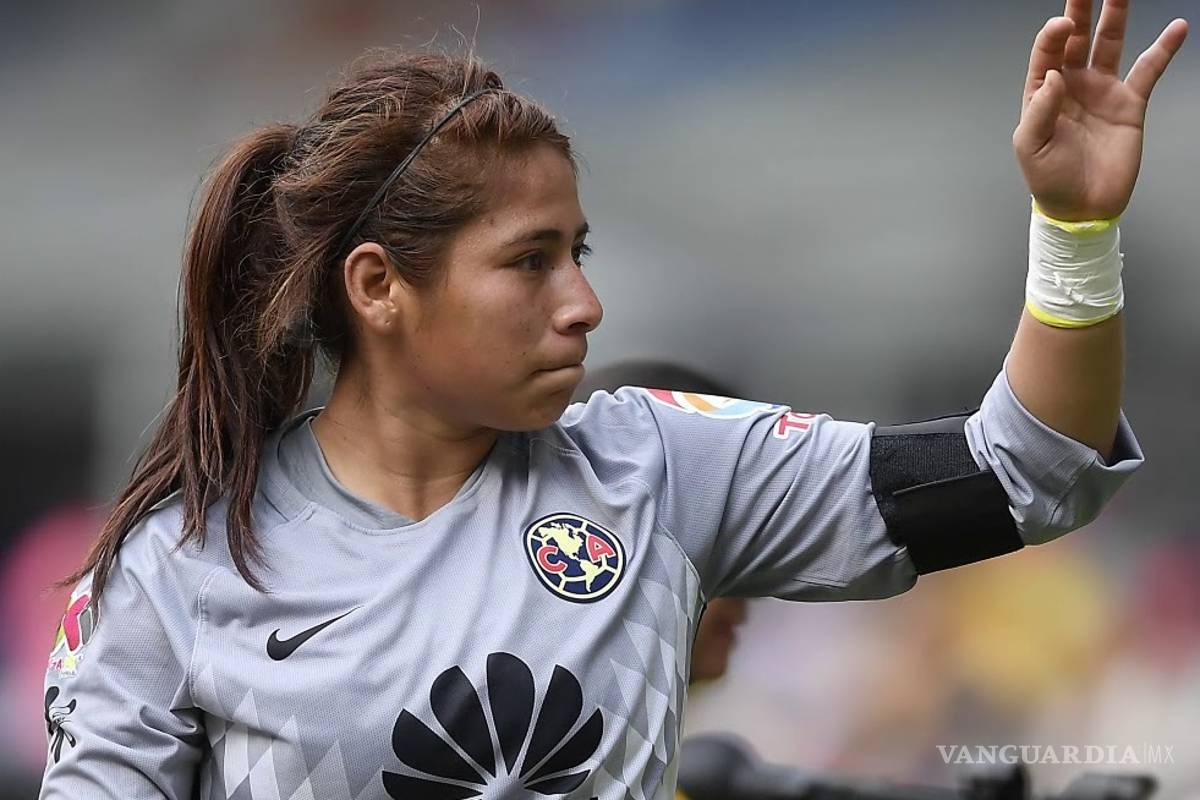 ¡Más mexicanos al PSV! La portera seleccionada nacional Cecilia Santiago jugará en Holanda