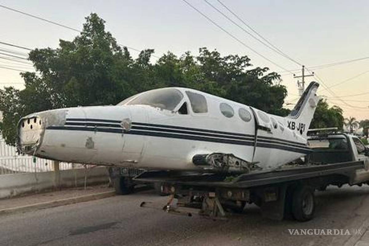 Sedena encuentra partes de un avión en una casa de Culiacán, tenían a una persona secuestrada