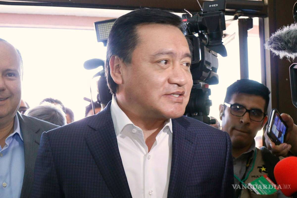 El GIEI no "incomoda" al gobierno: Osorio Chong