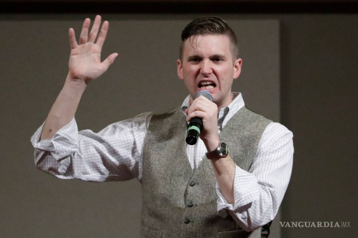 Supremacista blanco ve en Trump un héroe