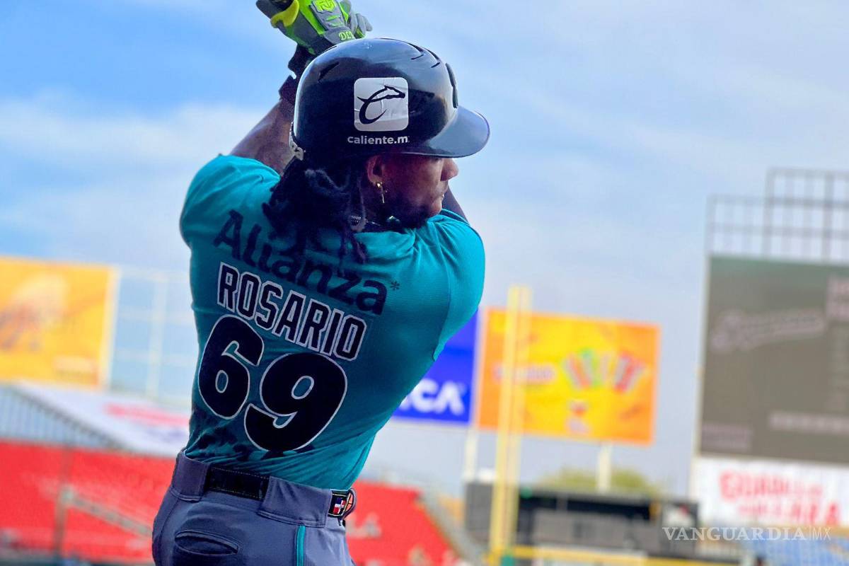 Rainel Rosario es el capitán de la nave