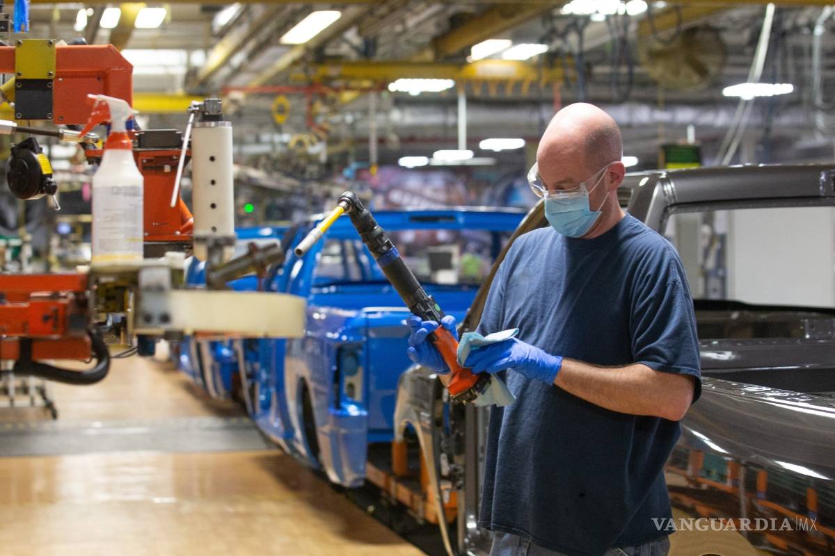 Esperan próxima estabilización de la industria automotriz