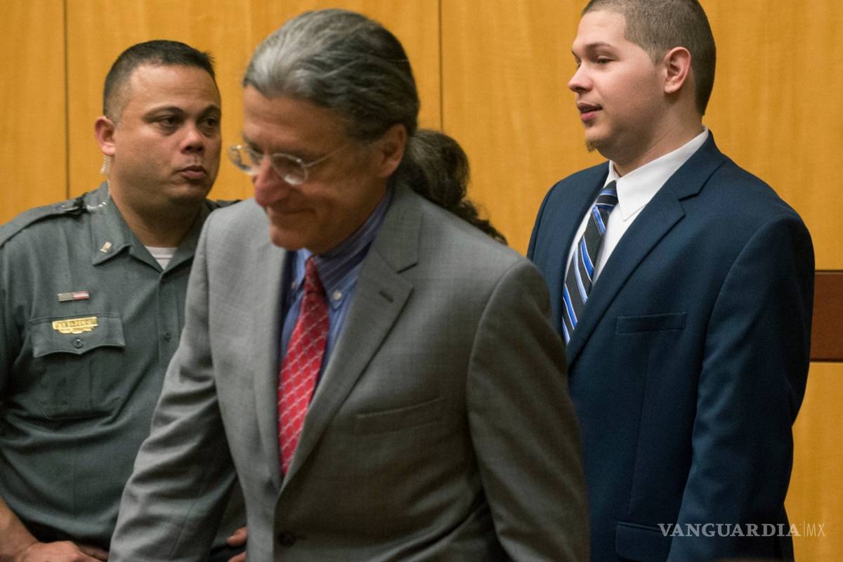 Cadena Perpetua a padre que arrojó a su bebé desde un puente en EU