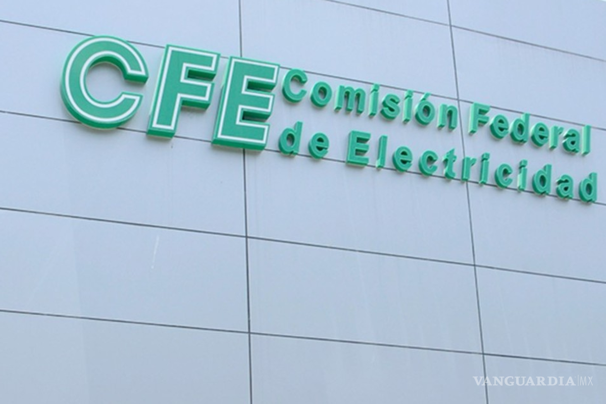 CFE y Pemex, las dependencias con más militares como directivos