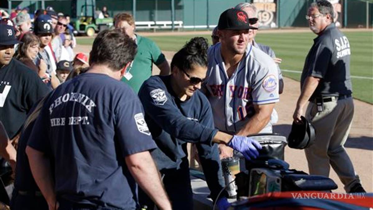 El increíble gesto de Tim Tebow con un fanático que se convulsionó (video)