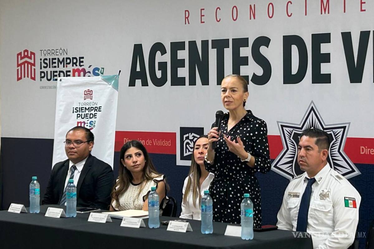 Capacitan a 322 agentes viales de Torreón en códigos de conducta