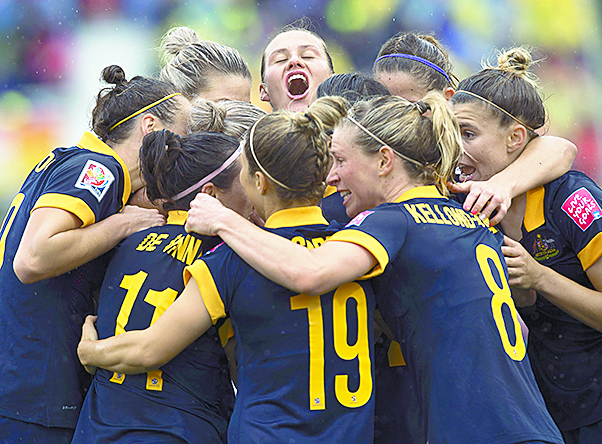 Hoy comienza la actividad con el futbol femenil