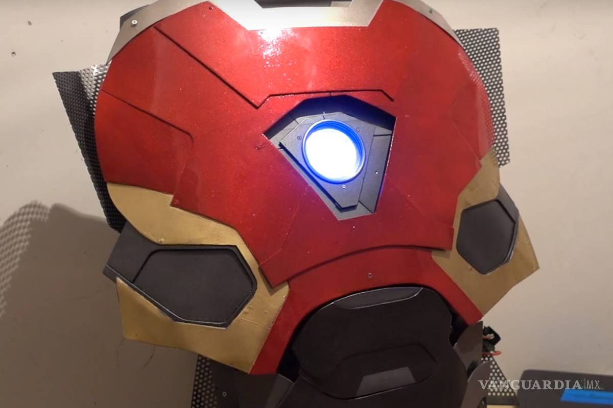 Alemán crea armadura de "Iron Man" capaz de fundir el metal