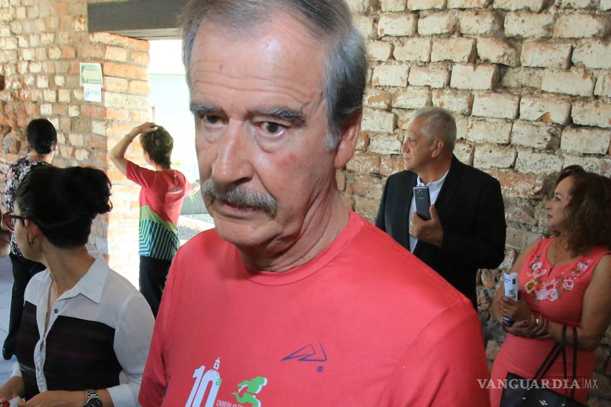 Vicente Fox critica sueldo "millonario" de AMLO