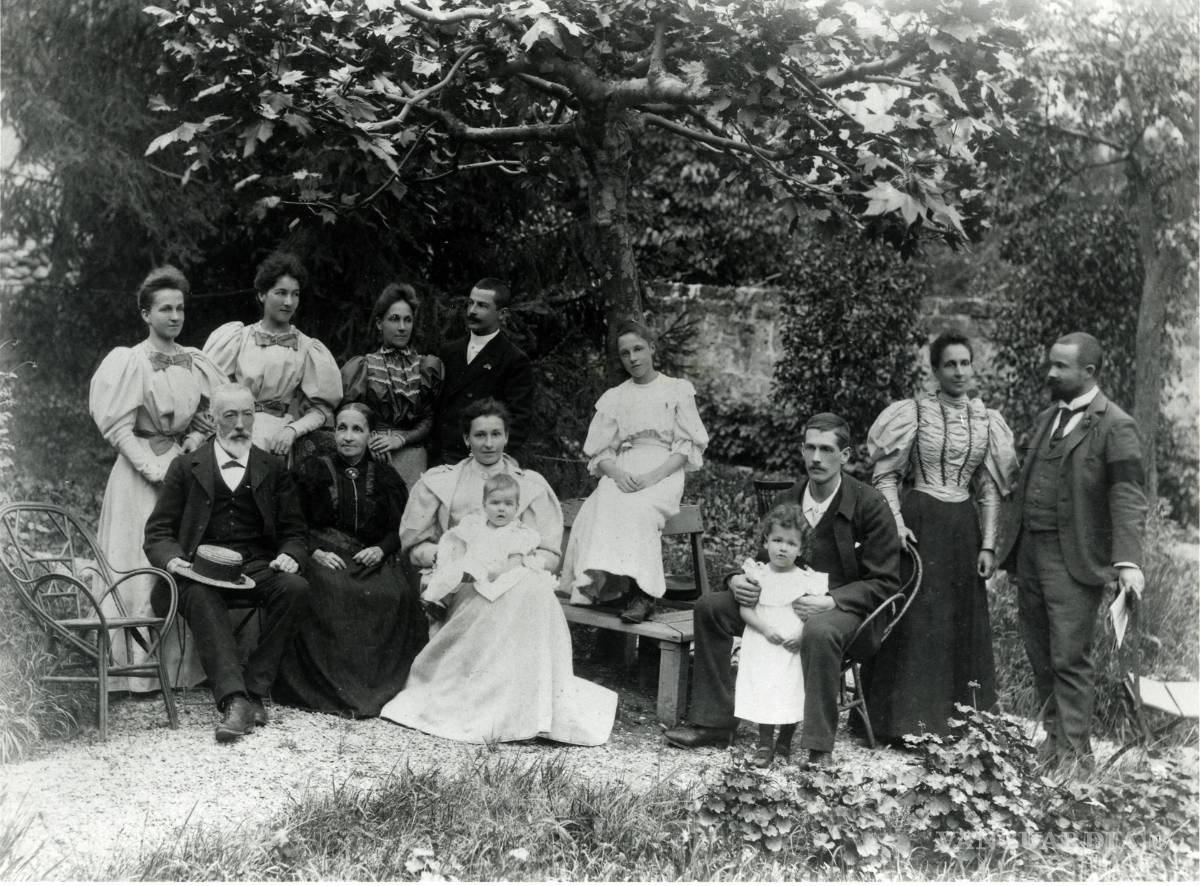 $!Fotografía de Daniel peter, Fanny Peter-Callier y niños.