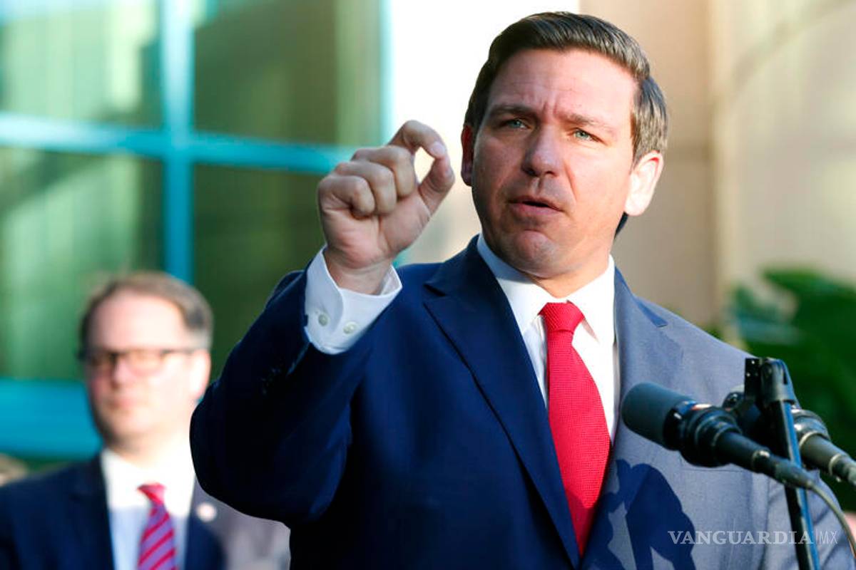Culpa gobernador de Florida a hispanos de propagación