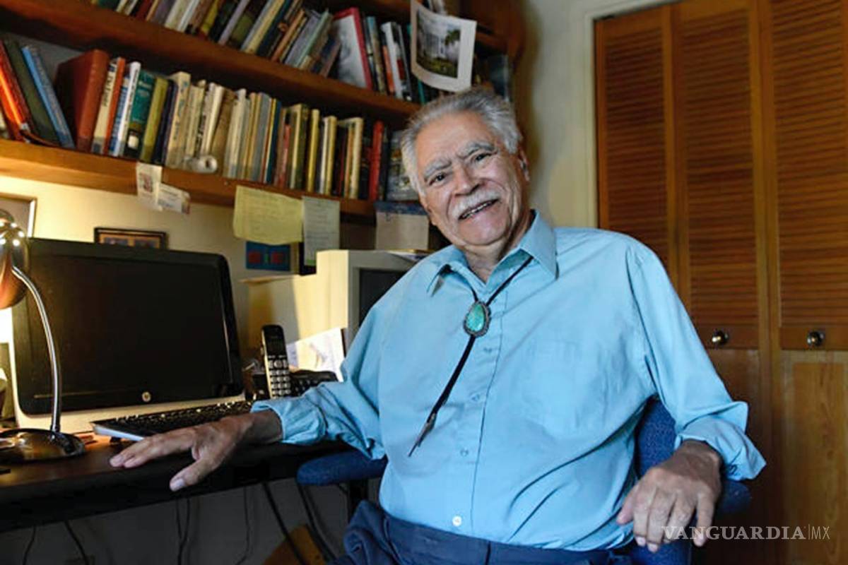 Fallece Rudolfo Anaya, precursor del movimiento de la literatura chicana