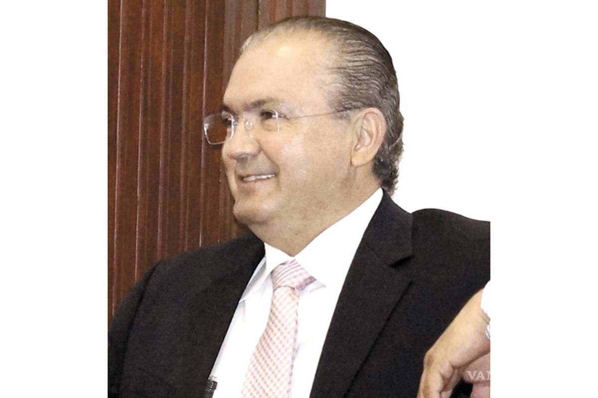 Salario mínimo dejará de ser usado para establecer monto de multas: Diputado