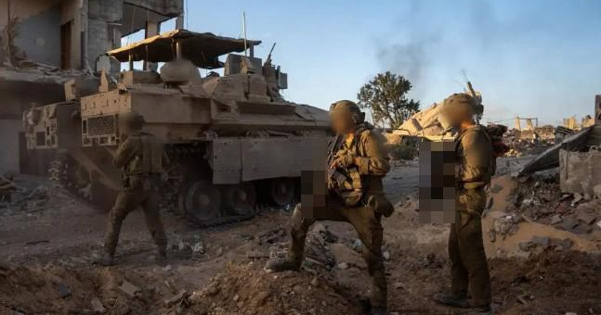 Las Fuerzas de Defensa de Israel avanzan hacia la ciudad de Gaza, atacando el bastión de Hamás