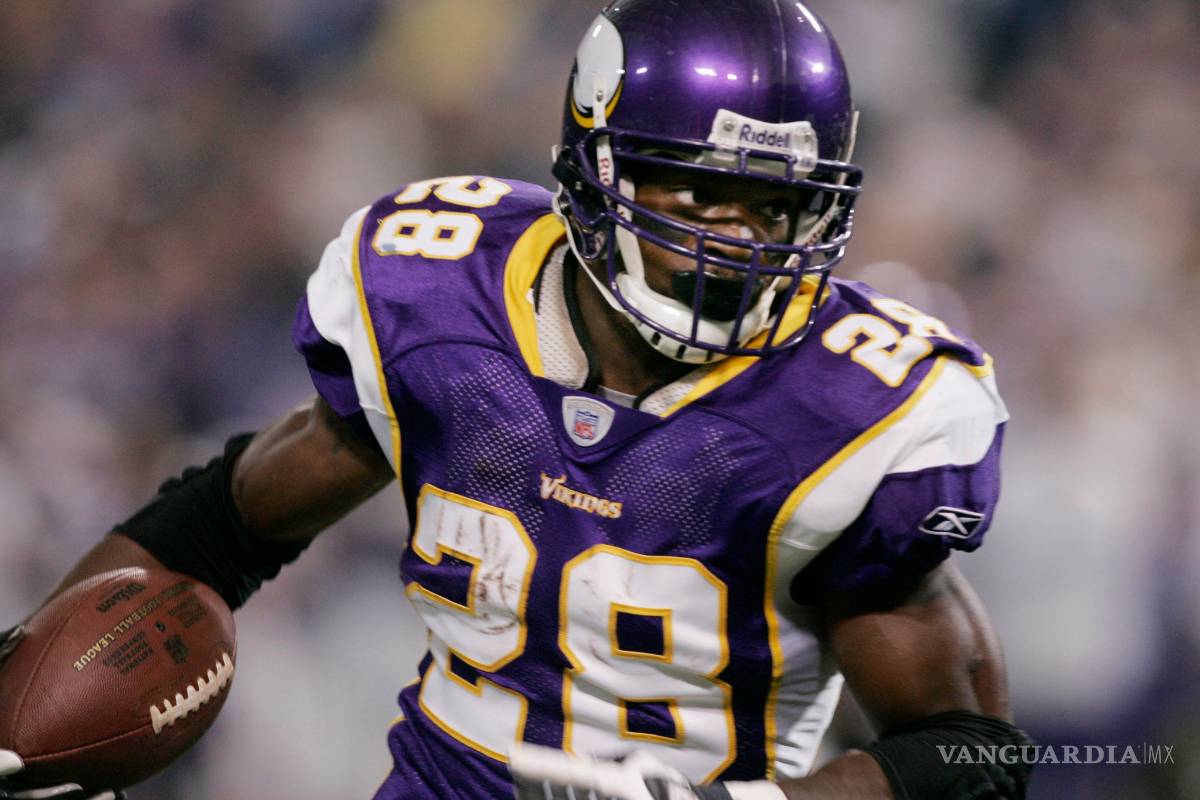 Adrian Peterson será baja de tres a cuatro meses