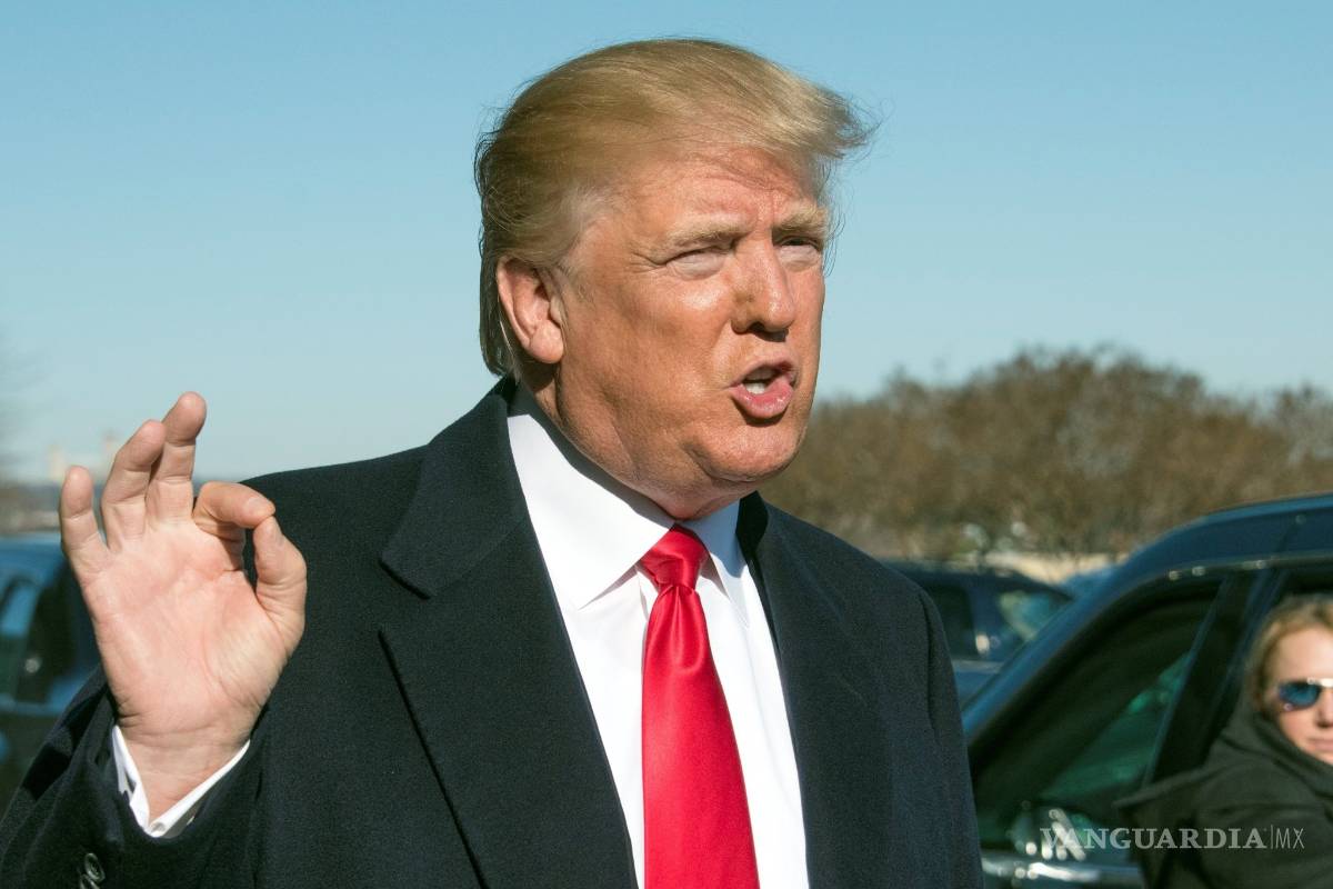 Coloca Donald Trump en los tribunales un número récord de jueces en su primer año