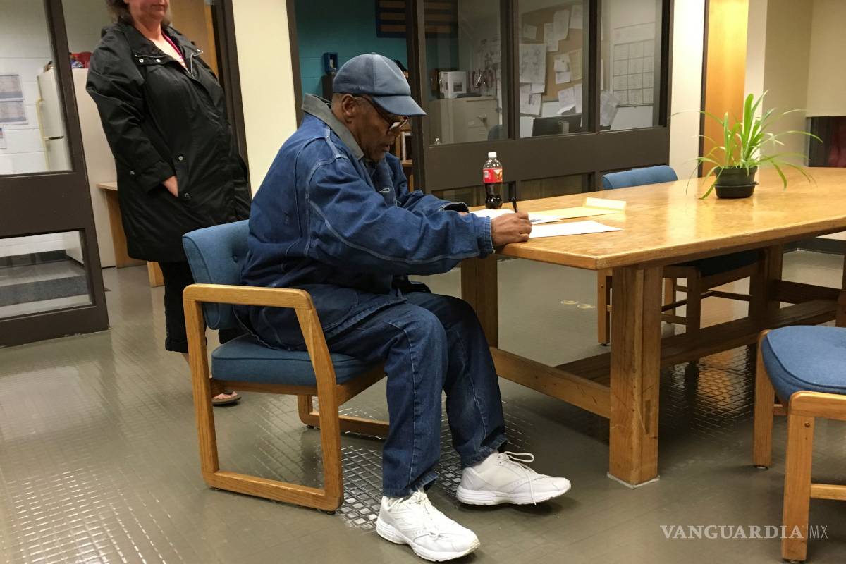 O.J. Simpson es libre después de 9 años en prisión