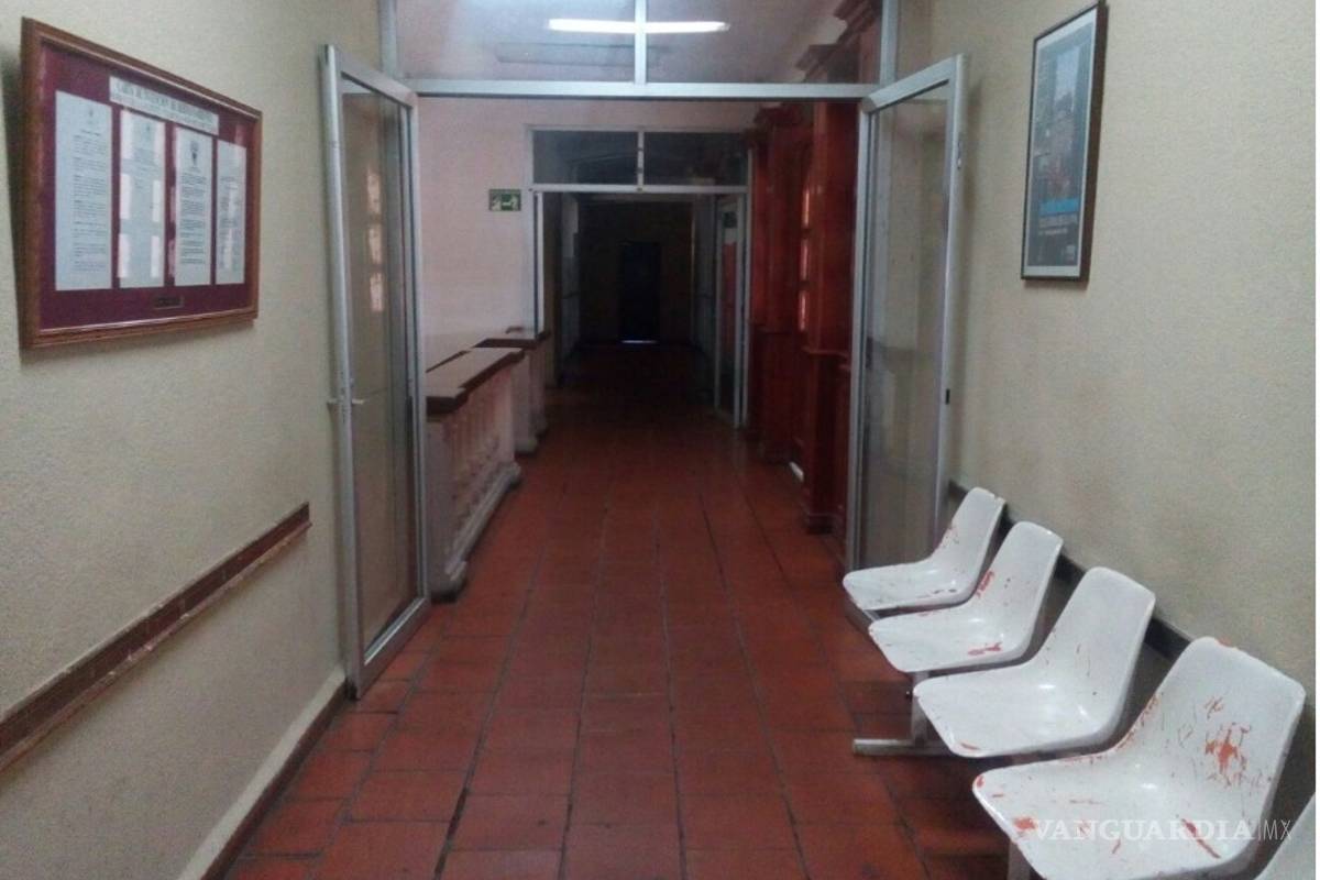 Brilla por su ausencia Alcalde de Parras, ayuntamiento permanece cerrado