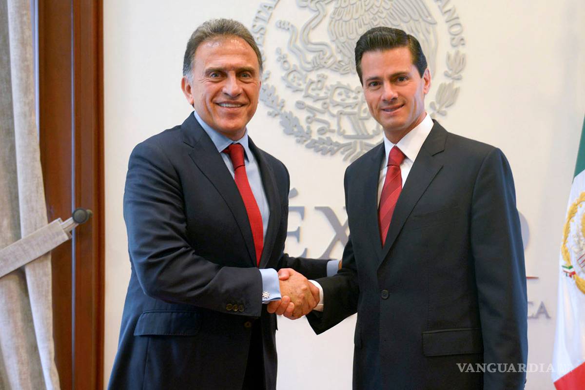 Peña Nieto promete a Yunes ayuda en lucha contra la impunidad