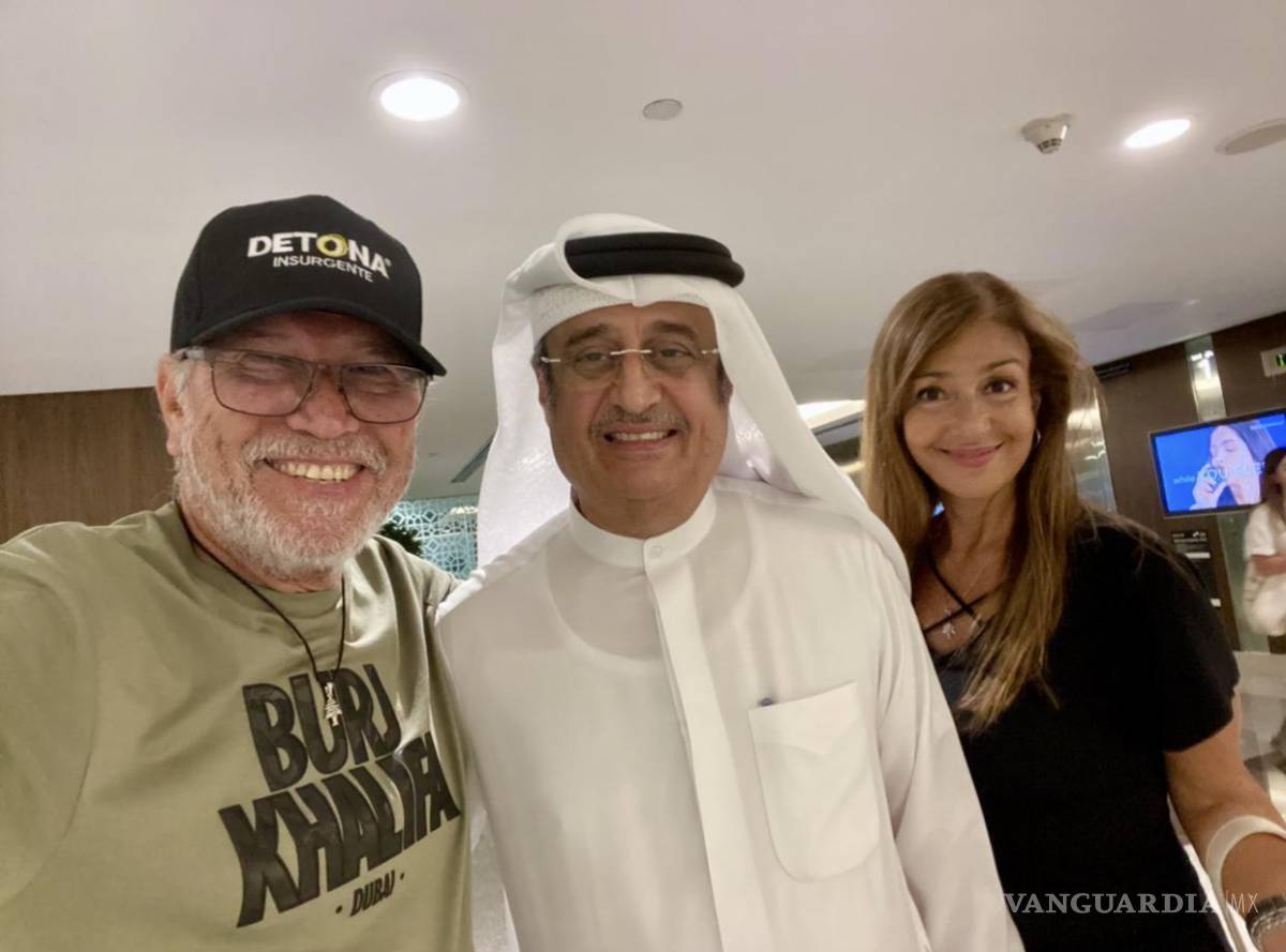 $!Aquí, ya en Dubai, con Jammal Bin Theniyah, uno de los socios principales de EMAAR, propietarios de Emirates, una de las mayores aerolineas del mundo.
