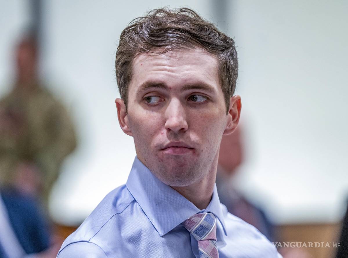 $![PROVO (USA), 12/12/2025.- Tyler Robinson, accused of the murder of Charlie Kirk, appears in court][man charged with the aggravated murder of conservative activist Charlie Kirk, and several additional]