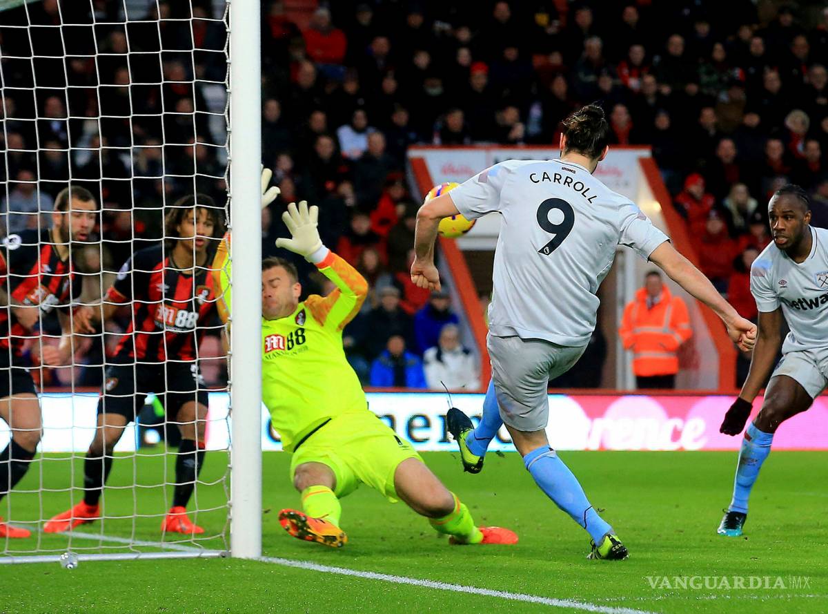 $!Ni San Chicharito Hernández pudo salvar al West Ham de la caída