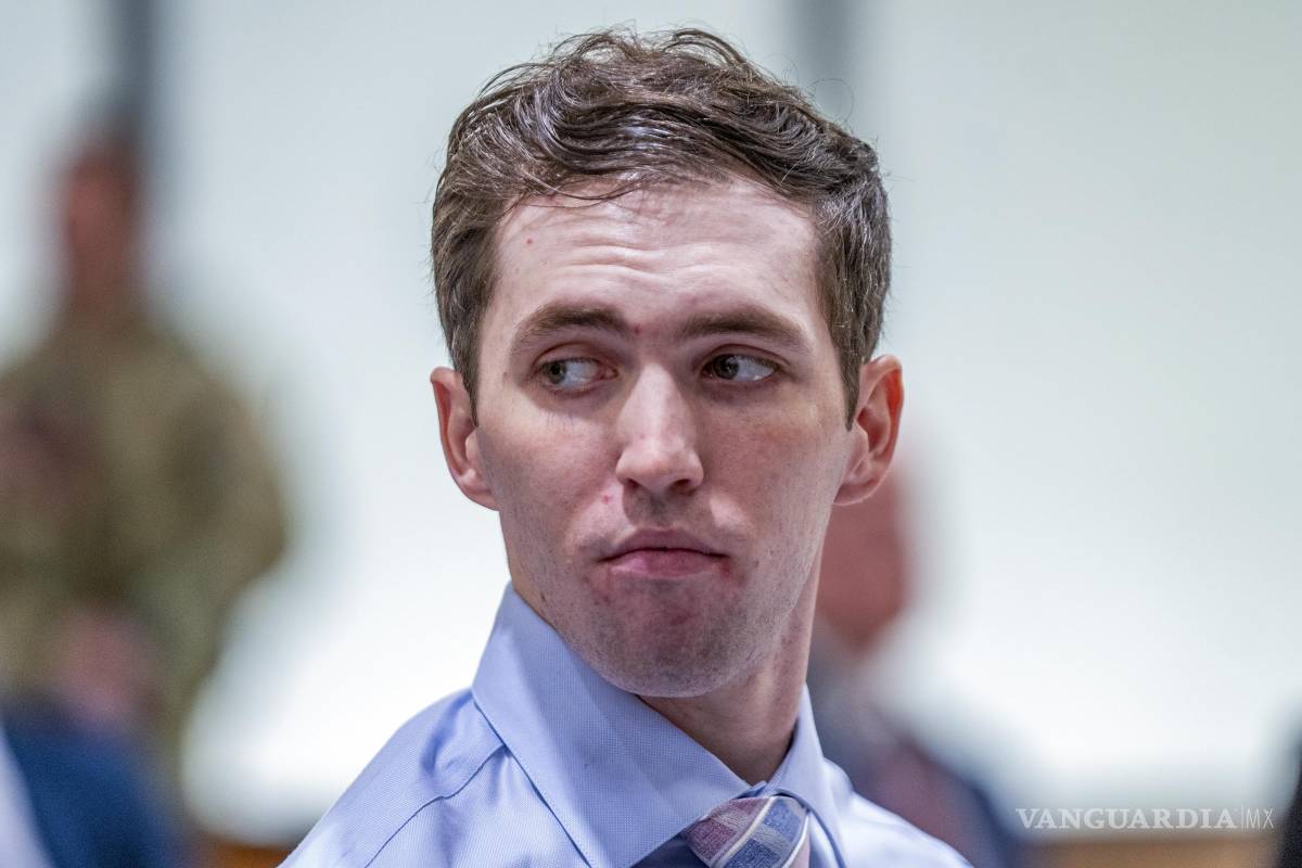 $![PROVO (USA), 12/12/2025.- Tyler Robinson, accused of the murder of Charlie Kirk, appears in court][man charged with the aggravated murder of conservative activist Charlie Kirk, and several additional]