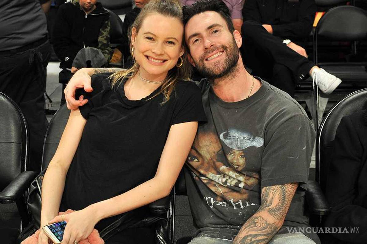 Adam Levine y Behati Prinsloo ya son padres por segunda ocasión