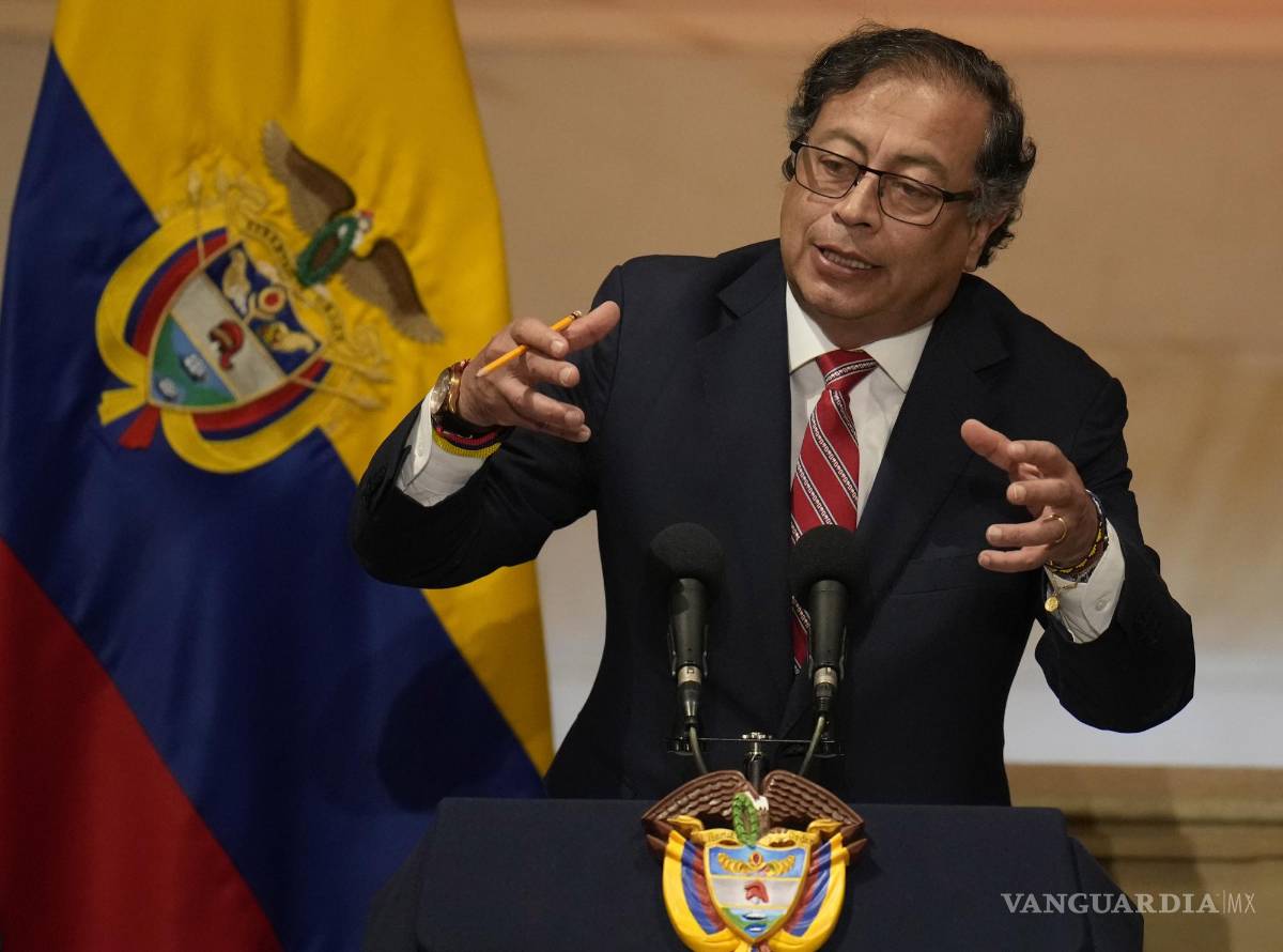 $!El presidente colombiano Gustavo Petro habla en la inauguración de las sesiones del congreso en Bogotá, Colombia, 20 de julio de 2023.