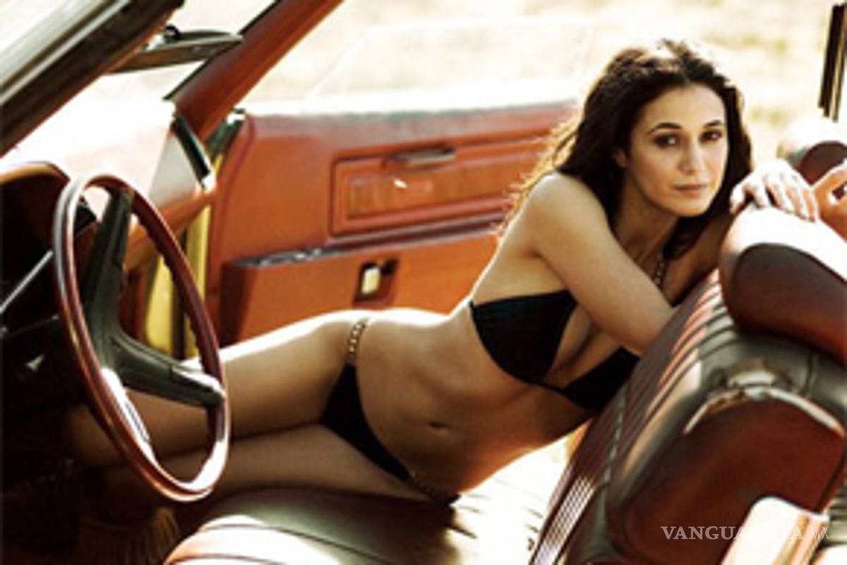 Emmanuelle Chriqui, la mujer más deseada en 2010