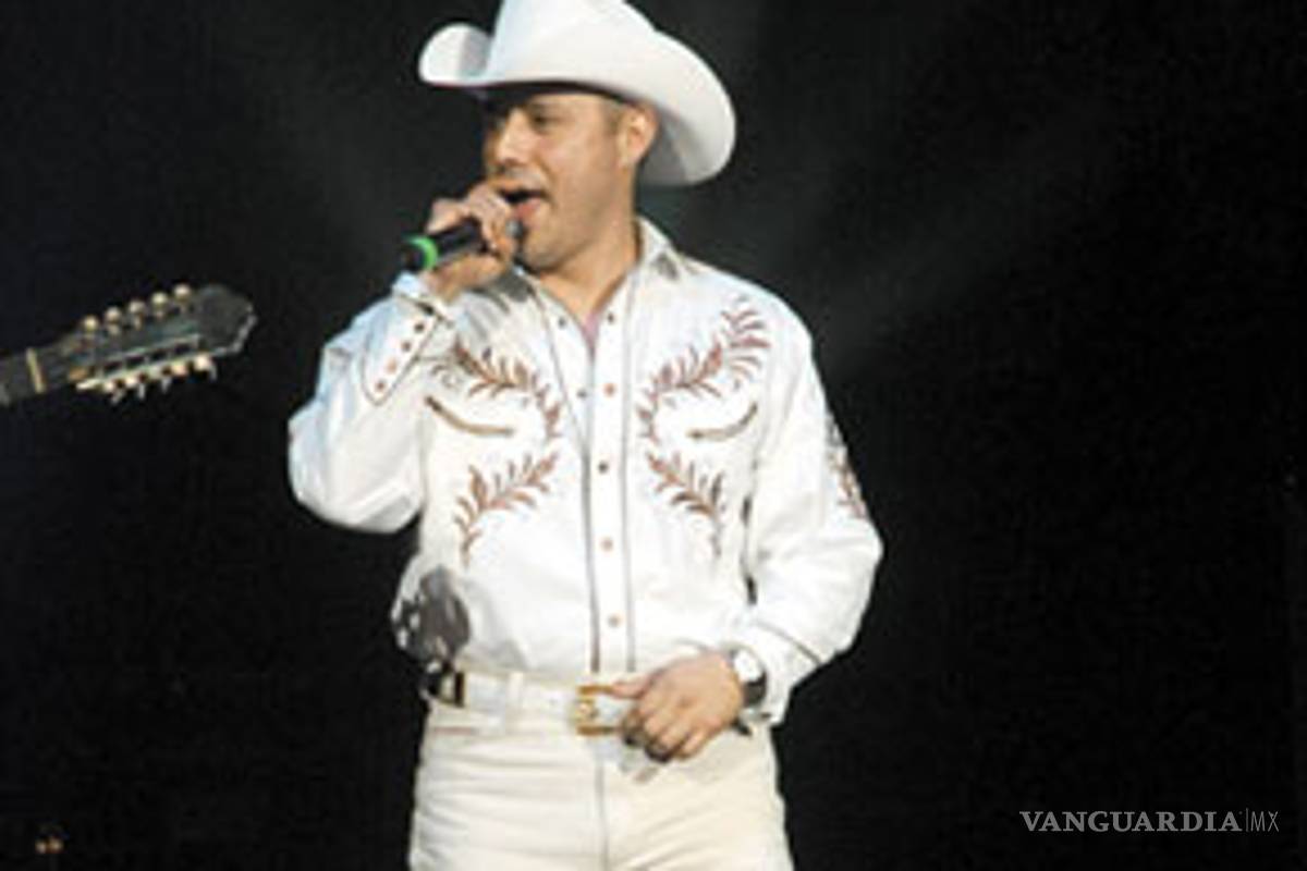 Angel Fresnillo ex vocalista de Palomo cumple sueño