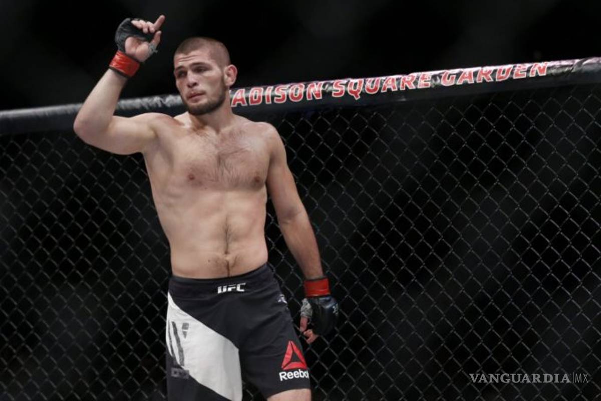 $!Aunque 'Canelo' se ve más 'guapo', Mayweather insiste en que sería viable pelea ante Khabib Nurmagomedov