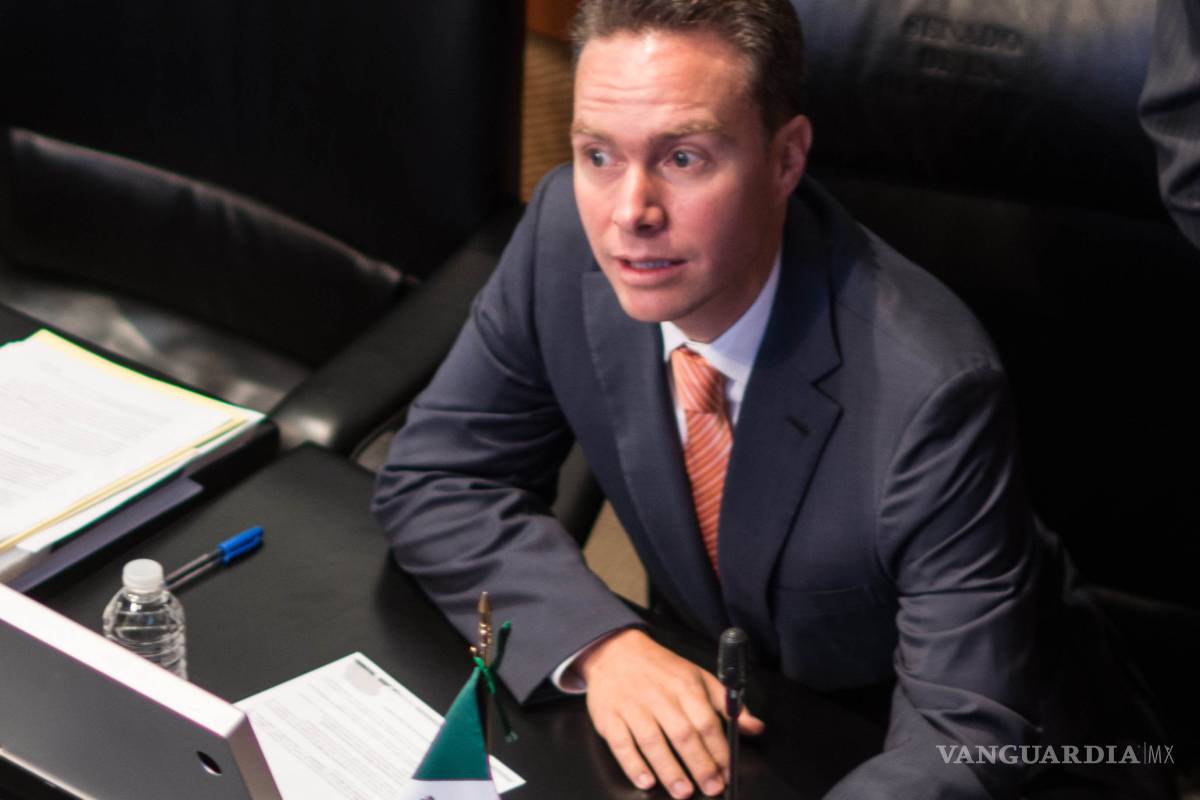 Congreso de Chiapas elige a Manuel Velasco como gobernador sustituto en su estado