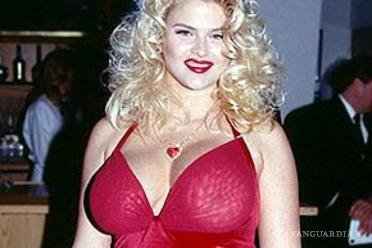 Anna Nicole: Muerte en soledad y confusión