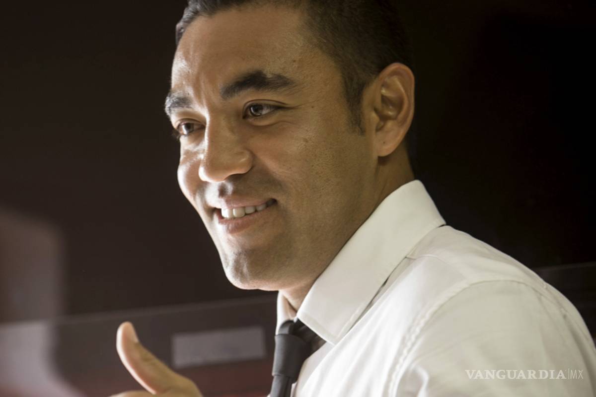 Bundesliga presenta a Marco Fabián con un ‘resbalón’