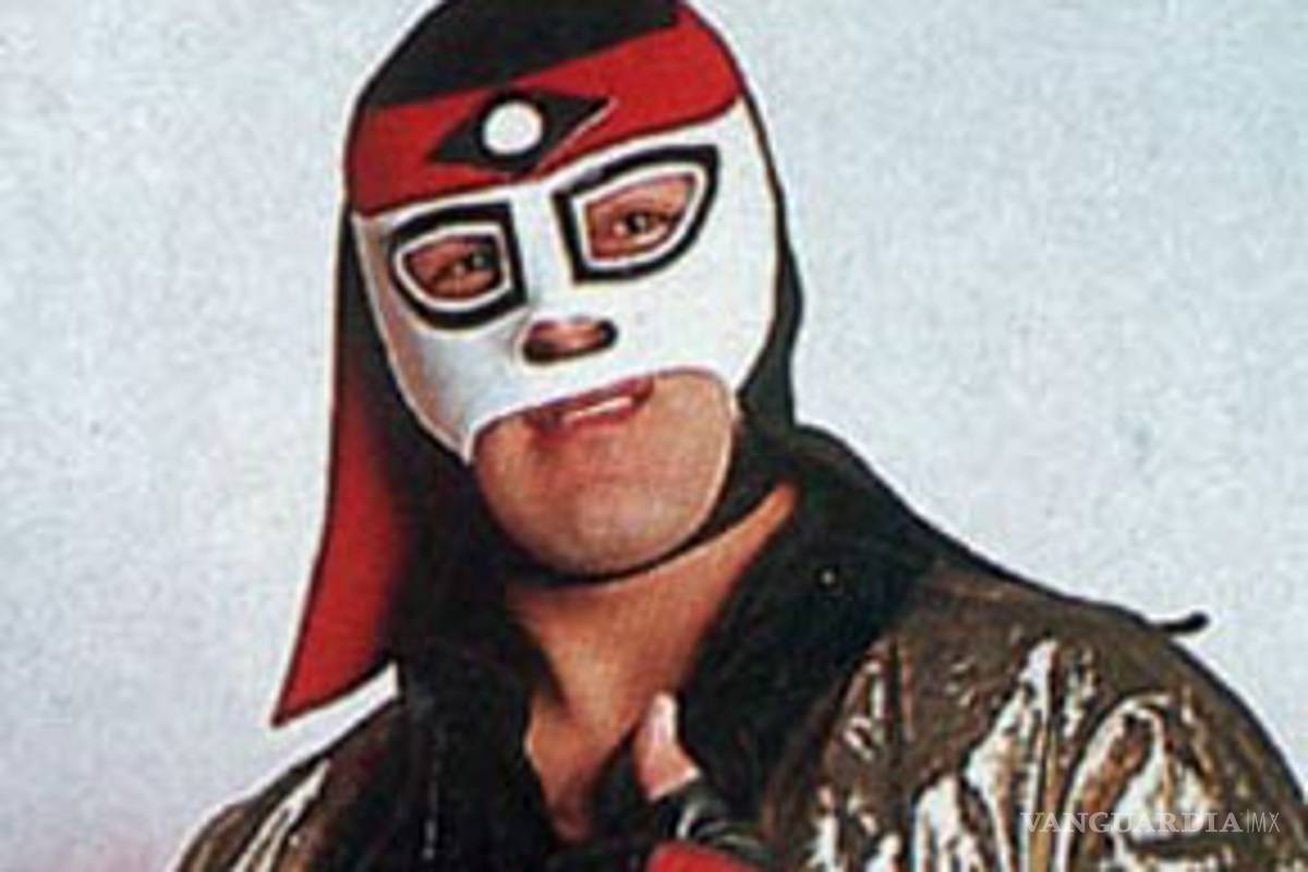 "Octagón" pierde la máscara..por el alcohol