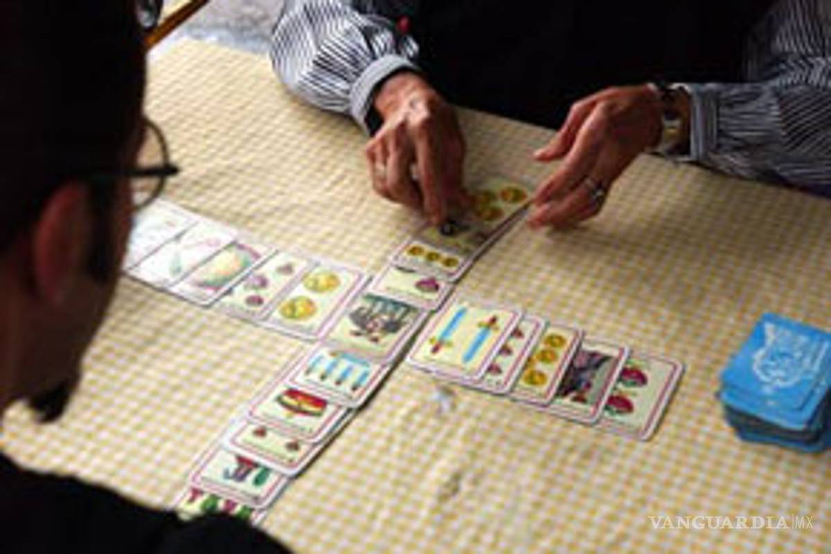 Adivinaciones y demás charlatanería es un delito: Suprema Corte