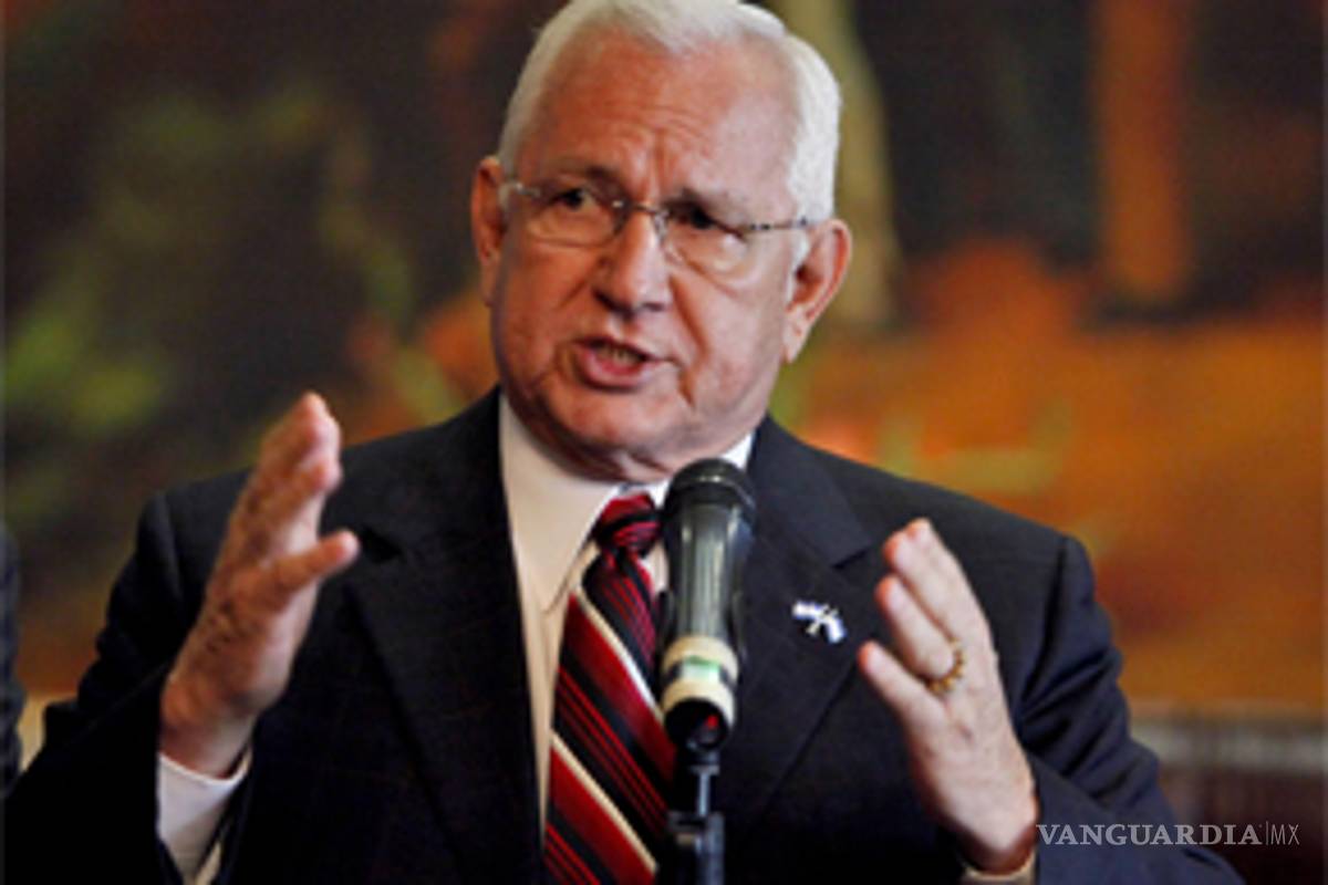 Congresistas republicanos se reúnen con Micheletti