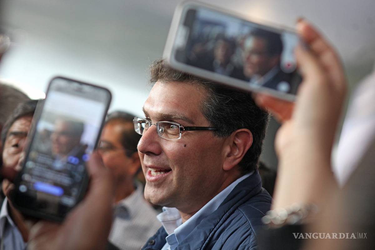 Ríos Piter a favor de la despenalización de la mariguana