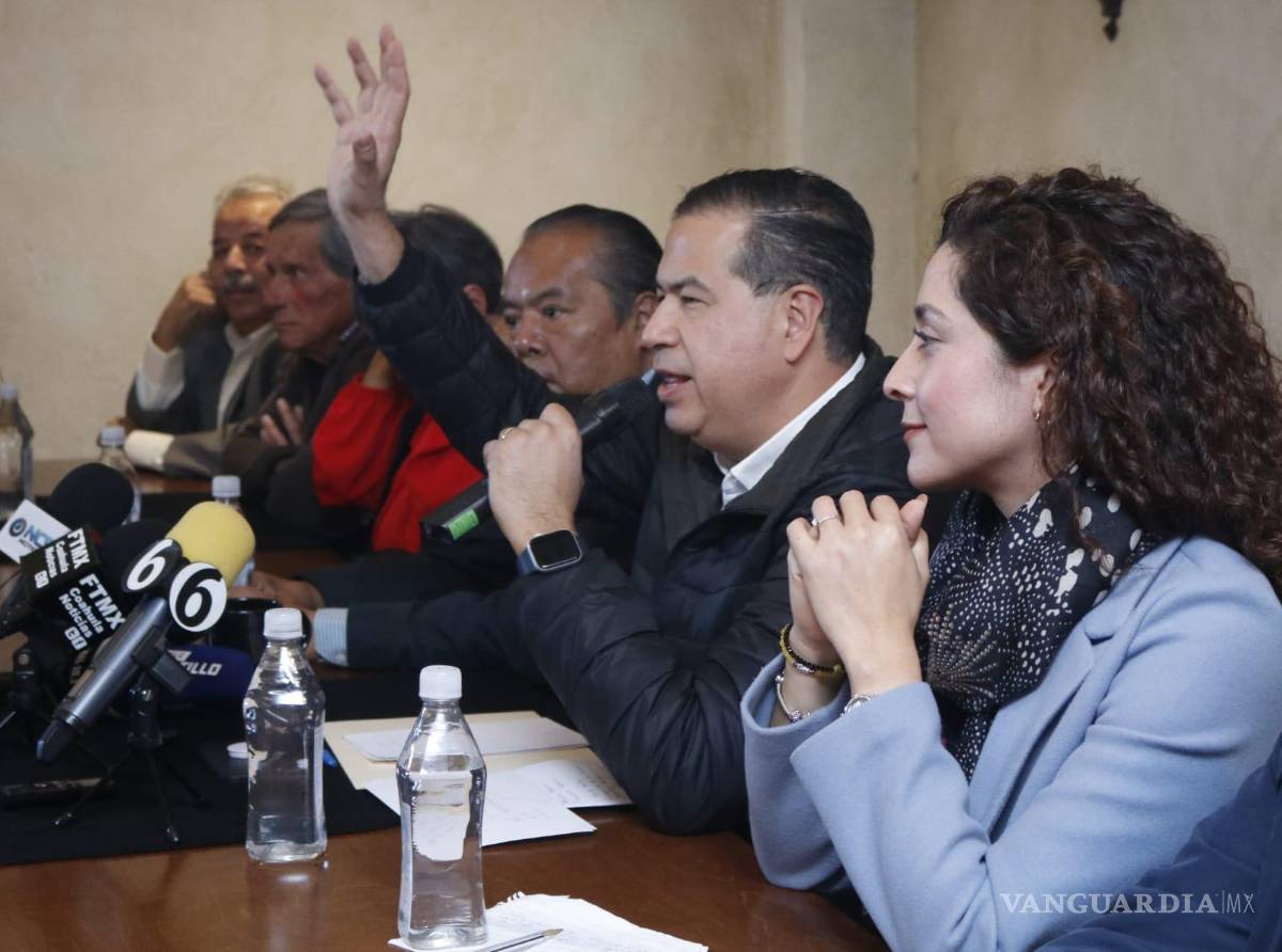 $!“Esta es la alternativa de los coahuilenses. Como en todo movimiento de transición hay gente que ve por sus intereses y que ha decidido tomar distancia y lo respetamos”, expresó.