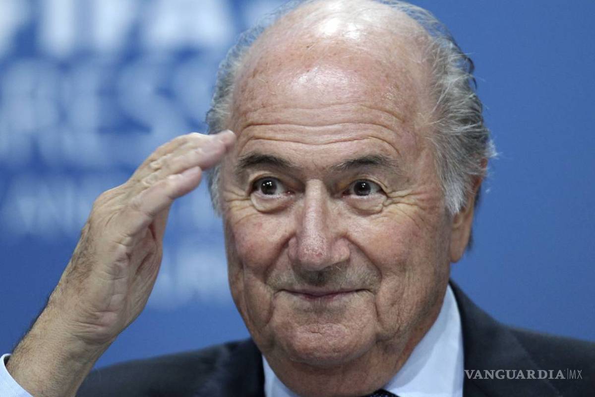 Blatter califica a Infantino como “un digno sucesor”