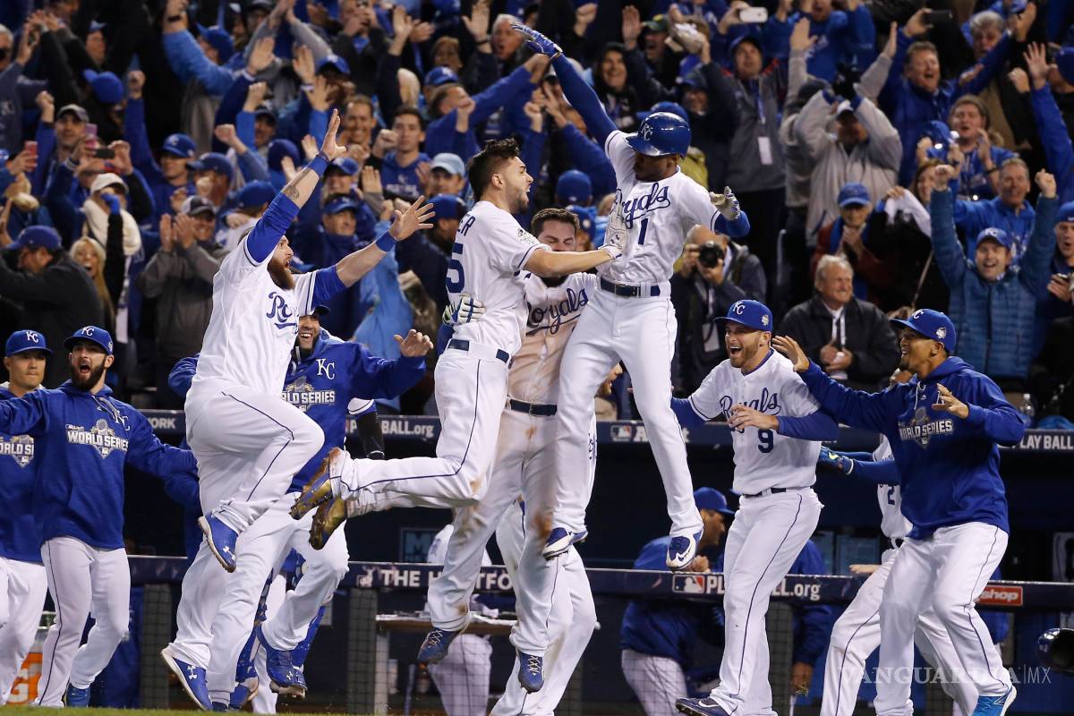 Reales abre con triunfo la Serie Mundial