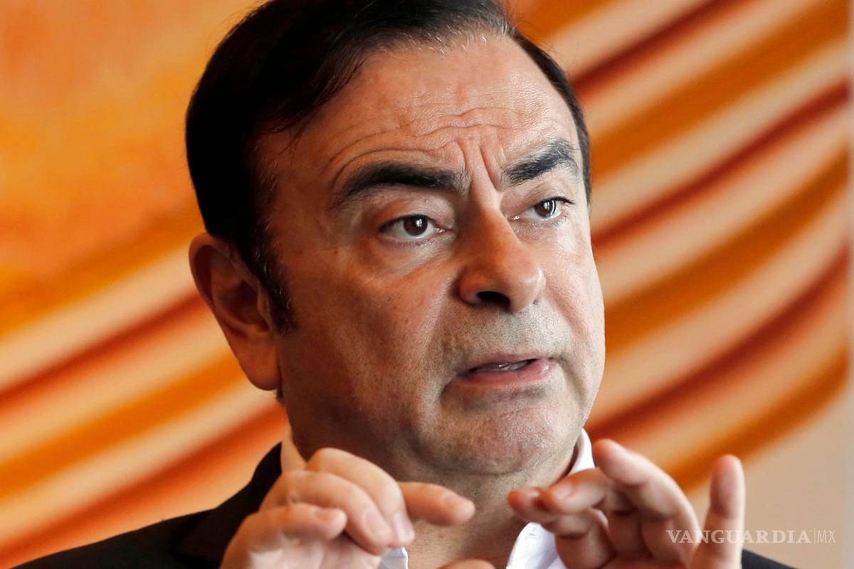 Extienden detención de expresidente de Nissan Carlos Ghosn