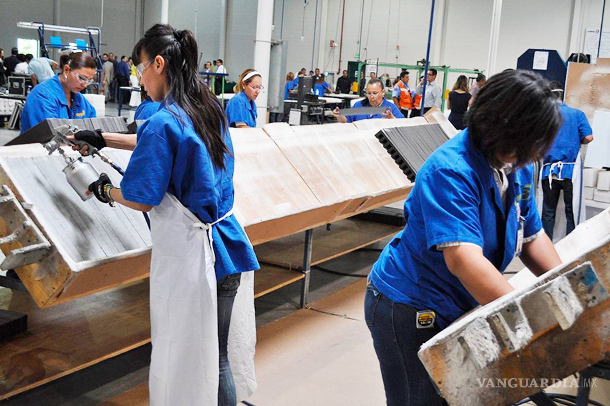 Salarios de hambre, el 'imán' de inversión de México en TLCAN, causa de su fracaso: analistas