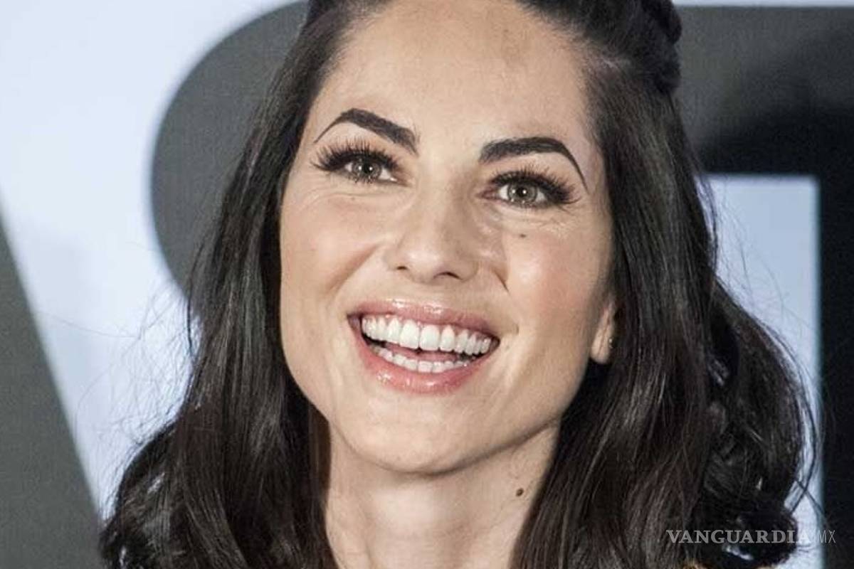 Tiembla 'Roma'... Bárbara Mori dirigirá filme sobre su niñez